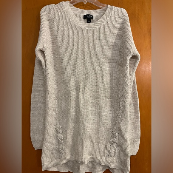 Sparkle Sweater - Picture 1 of 3